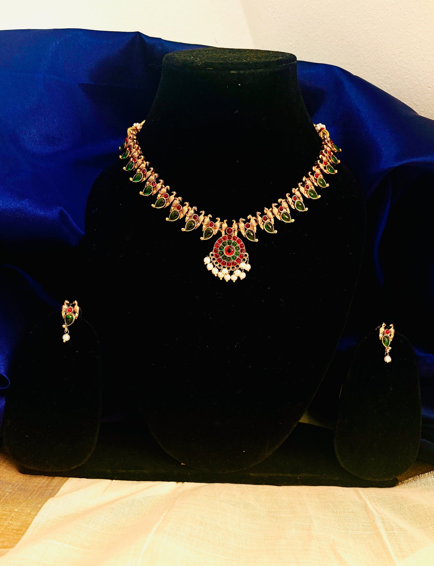 Mayura Kemp Necklace