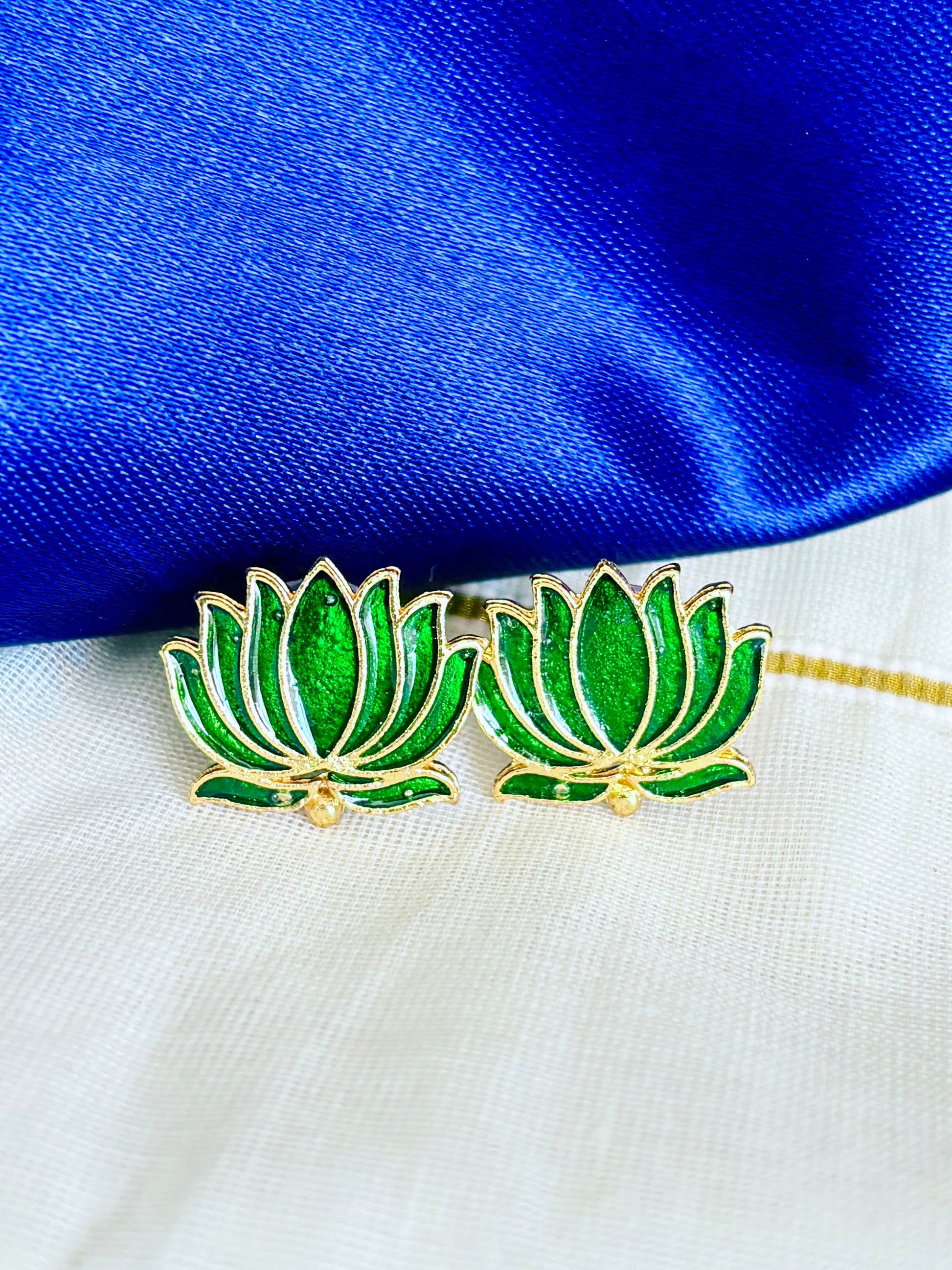 Green Lotus Choker Set