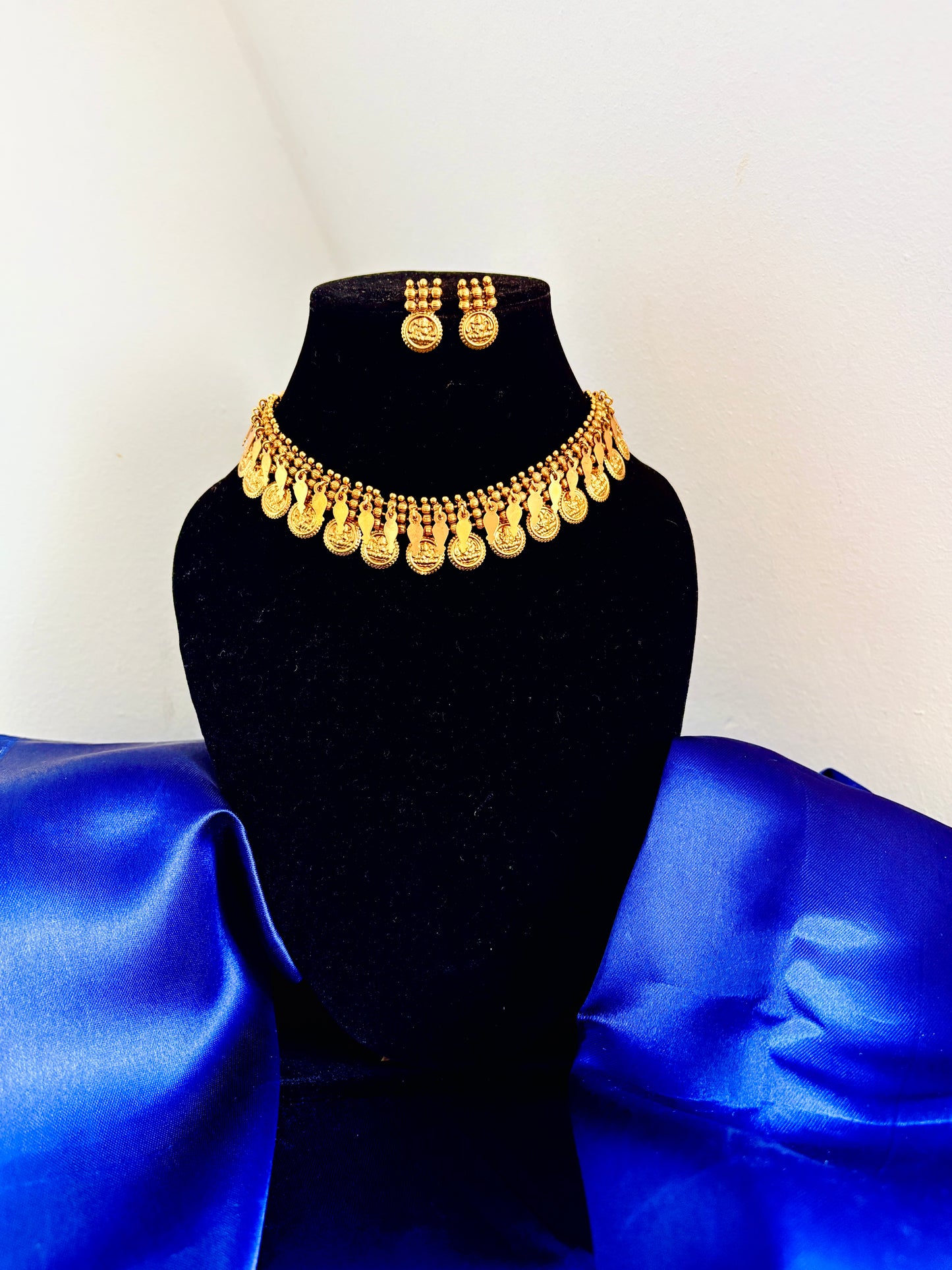 Double layered Ilakkathali