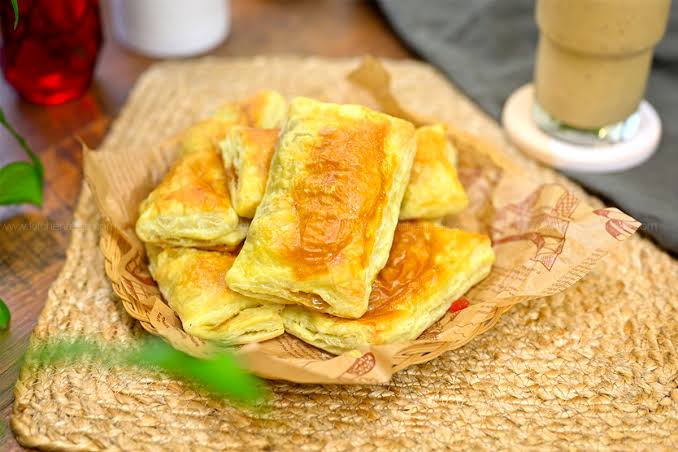 Kerala Choice Vegetable Puffs Family Pack
