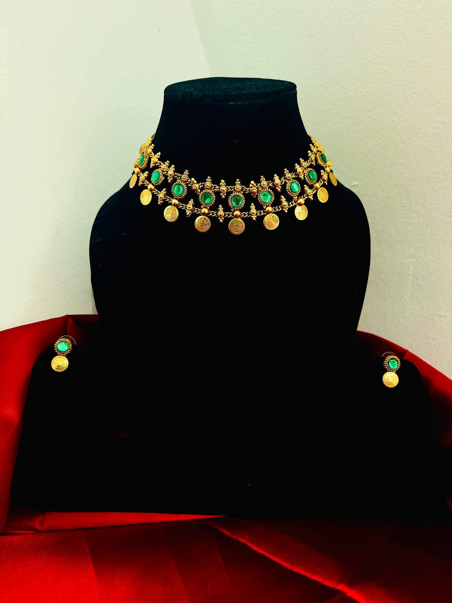 Royal Coin Choker Set