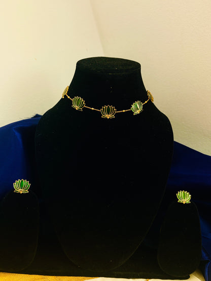 Green Lotus Choker Set