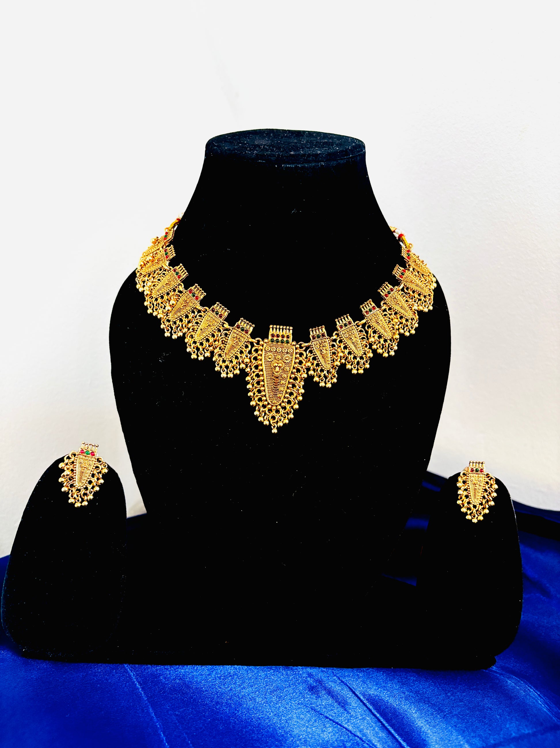 Nettipattam Royal Necklace Set